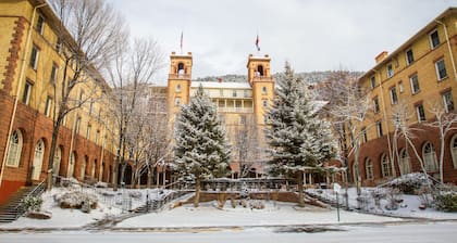 Hotel Colorado