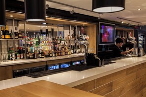酒吧（店内）