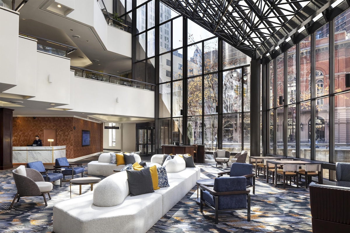 DoubleTree by Hilton Philadelphia Center City