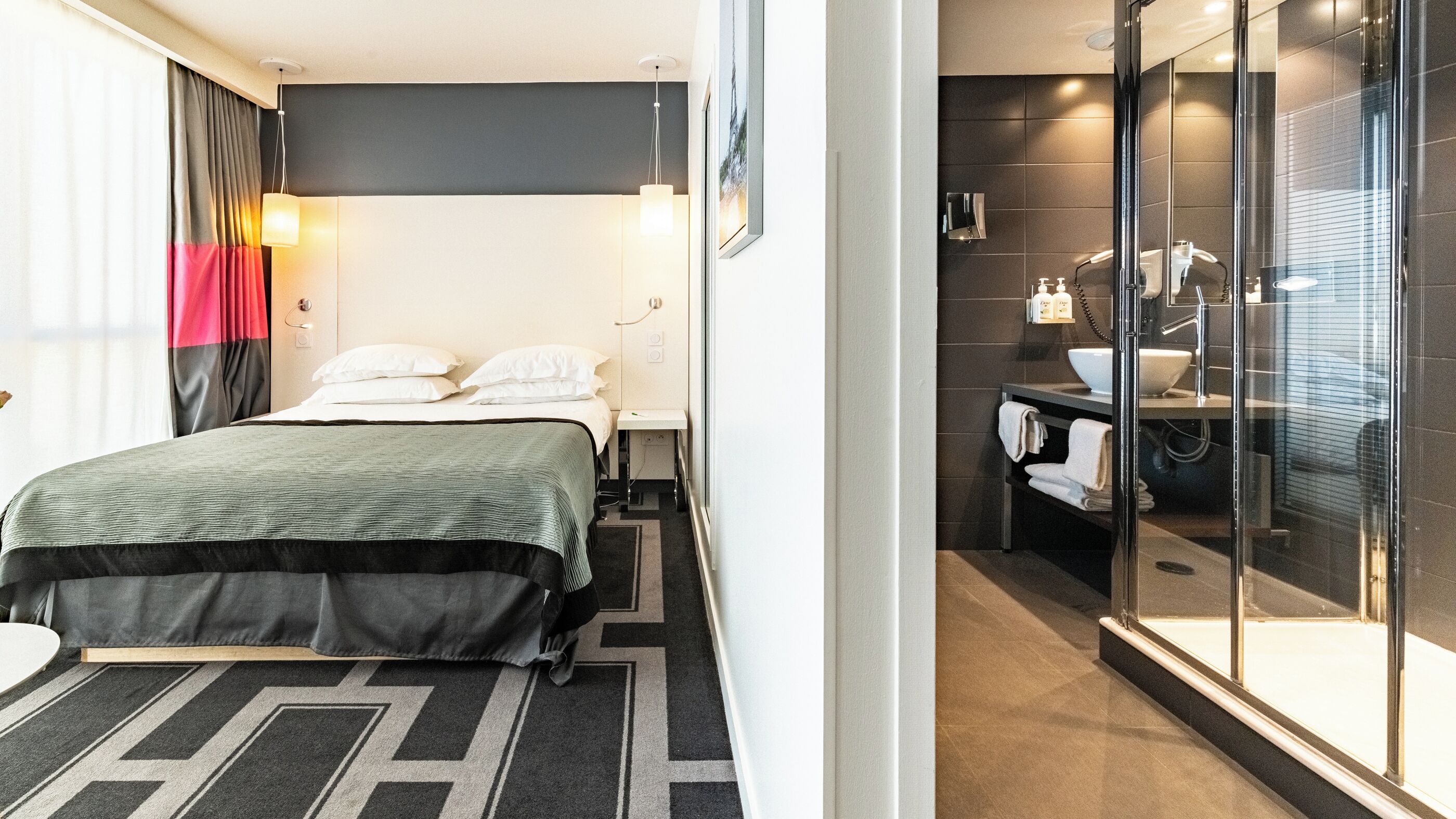 Photo - Holiday Inn Dijon Toison D Or, An Ihg