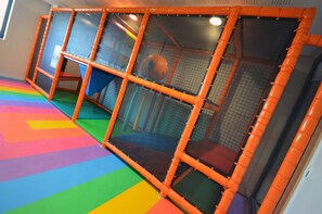 Children’s play area – indoor