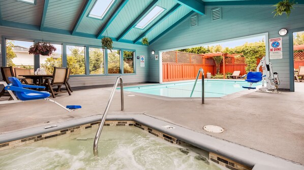 Indoor pool, outdoor pool