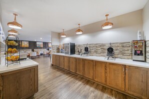 Bao gồm bữa sáng buffet hàng ngày 