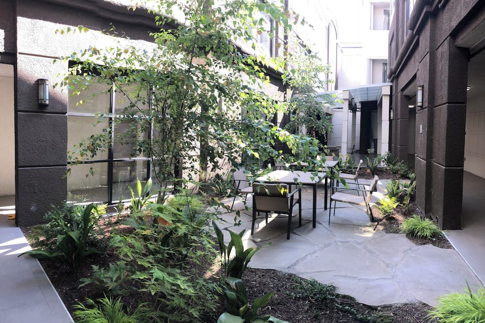 Country Inn & Suites by Radisson, San Jose International Airport, CA