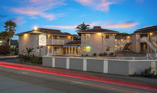 Pacific Inn