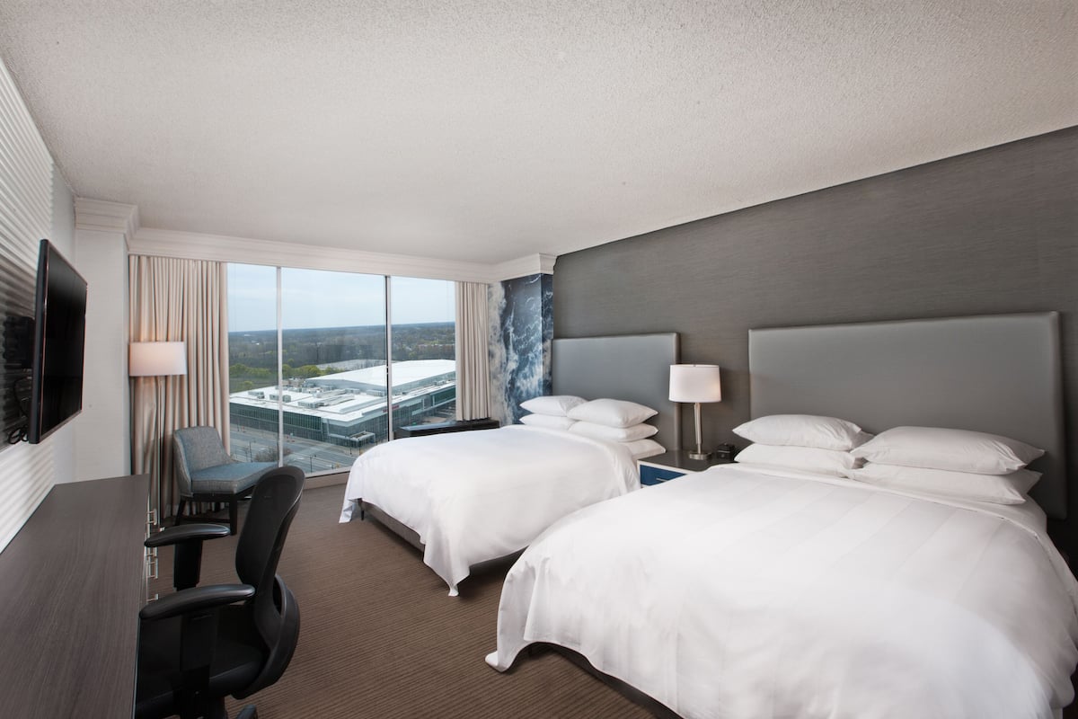 Chambre, 2 grands lits | Surmatelas, bureau, rideaux occultants, chambres insonorisées