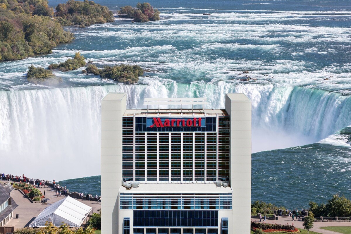Exterior - Niagara Falls Marriott on the Falls (Niagara Falls)