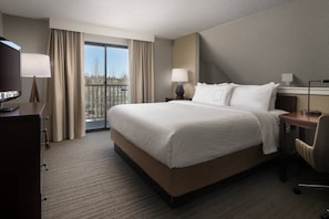 Suite, 2 Schlafzimmer | Hochwertige Bettwaren, Pillowtop-Betten, individuell dekoriert