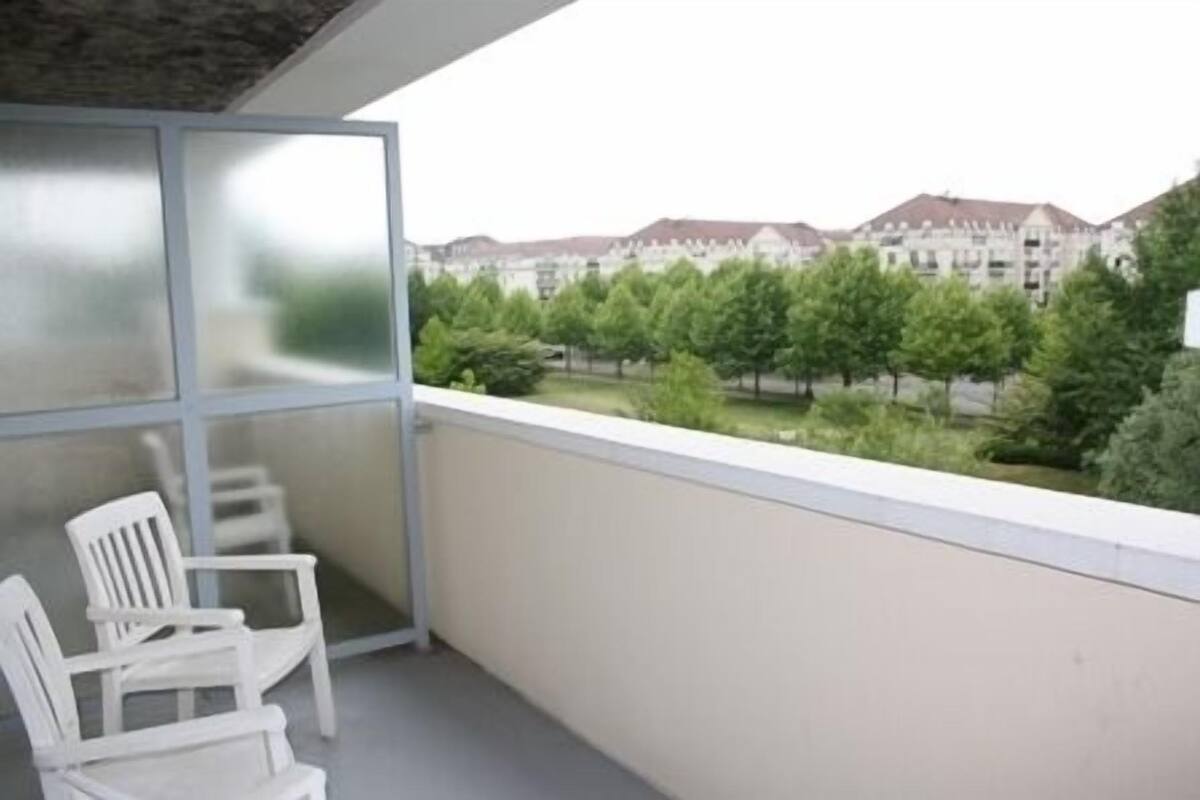 Classic Quadruple Room | Balcony