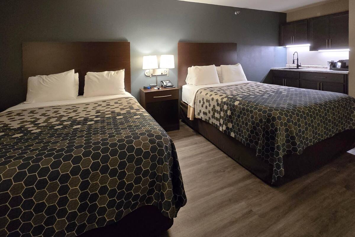 Suite, 2 grands lits, non-fumeur