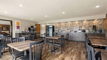 Desayuno continental incluido todos los días