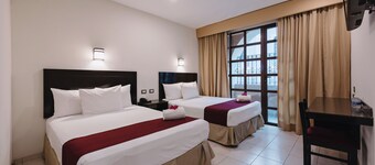 Hotel Colonial
