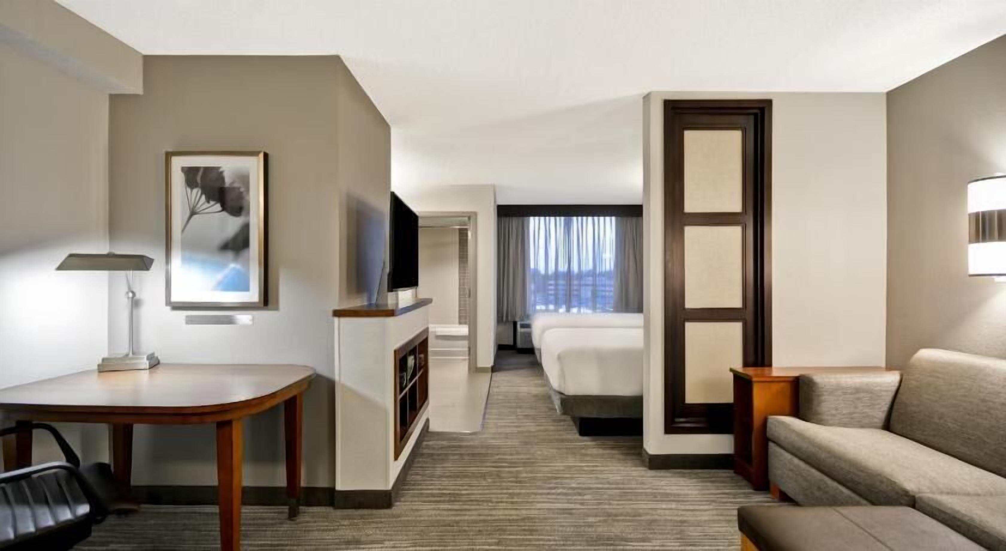 Roupas de cama premium, edredons de pluma, camas com colchões pillow-top