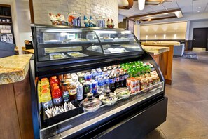 Alimentos y bebidas