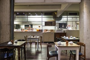 Daily buffet breakfast (EUR 18 per person)