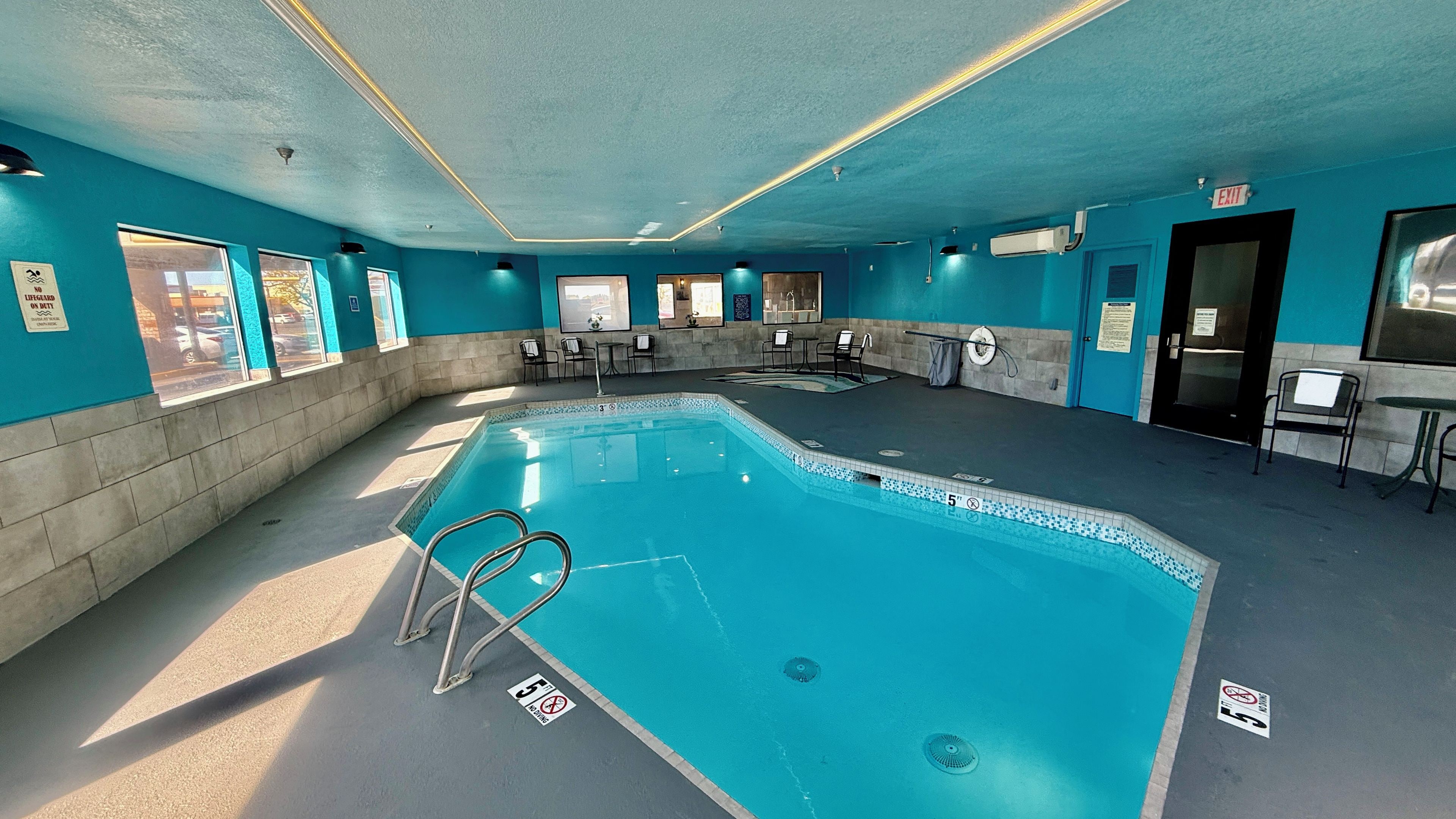 Piscine intérieure