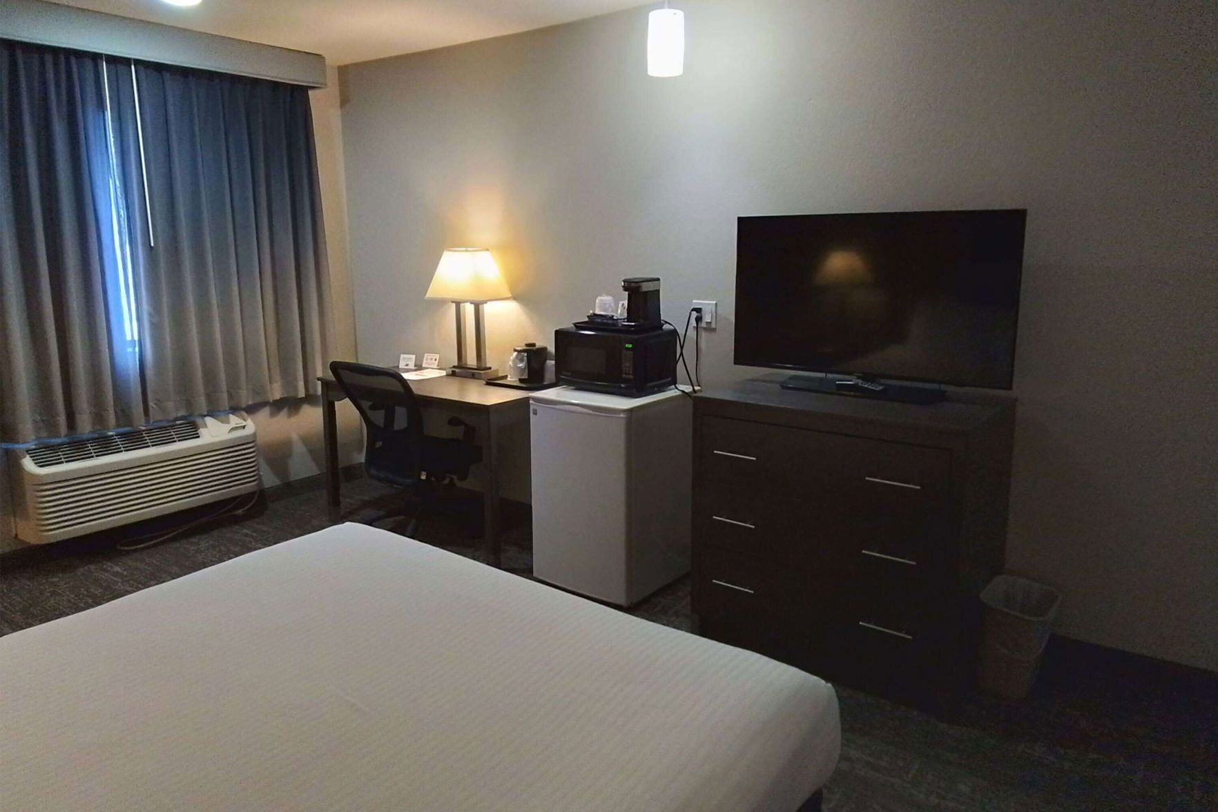 Pillow-top beds, individually furnished, desk, laptop workspace
