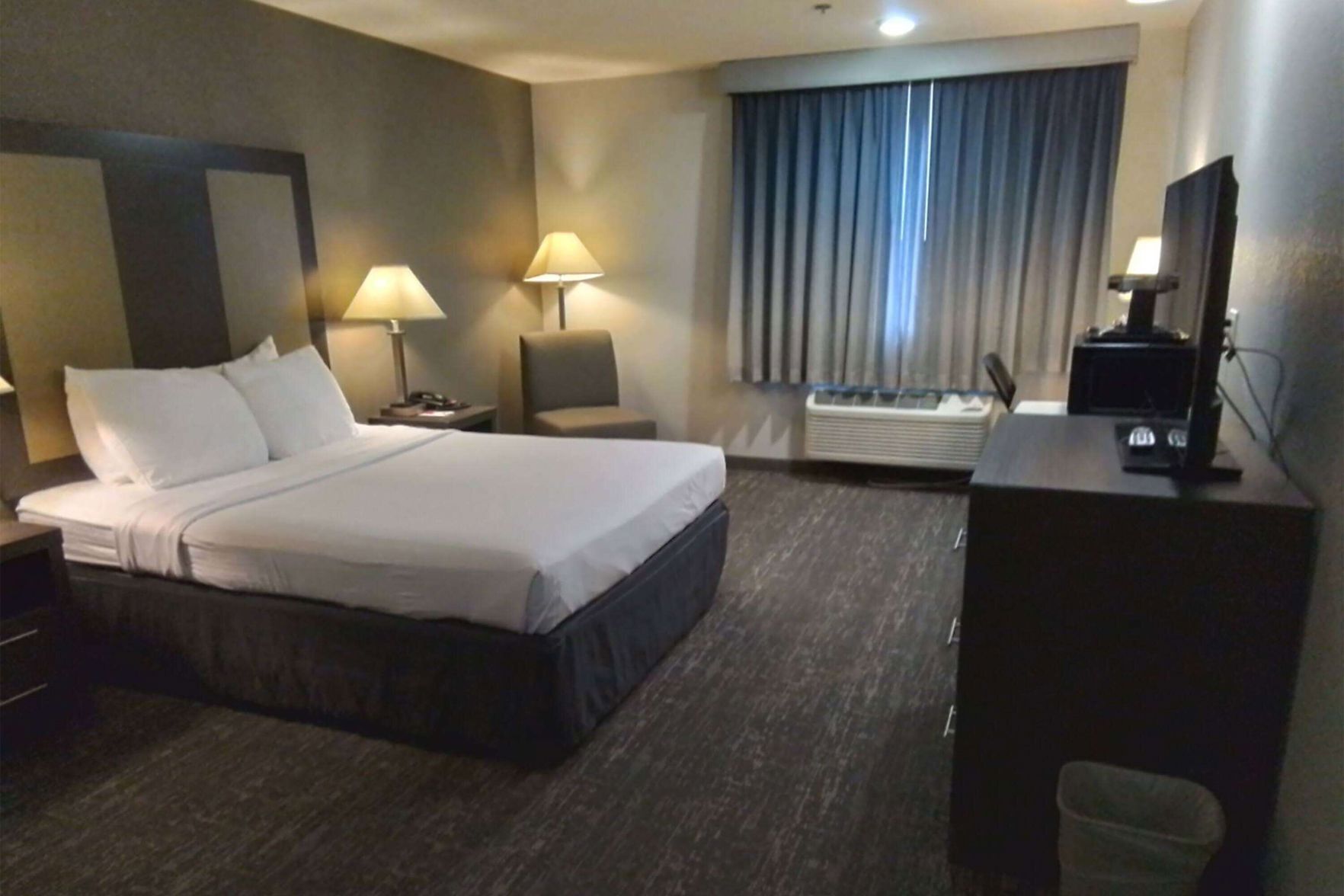 Pillow-top beds, individually furnished, desk, laptop workspace