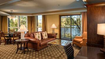 Suite, 1 King Bed, Balcony, Lake View | Premium bedding, down duvets, pillow-top beds, in-room safe