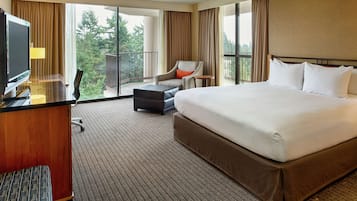 Premium bedding, down comforters, pillowtop beds, in-room safe