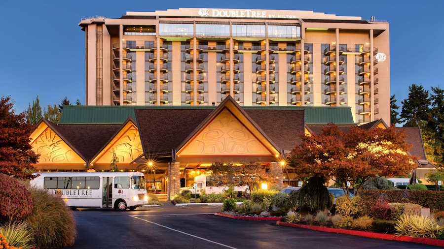 DoubleTree by Hilton Seattle Airport