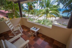 Classic-rum - 2 queensize-sängar - icke-rökare - havsutsikt | Utsikt från rummet