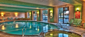 Piscine intérieure