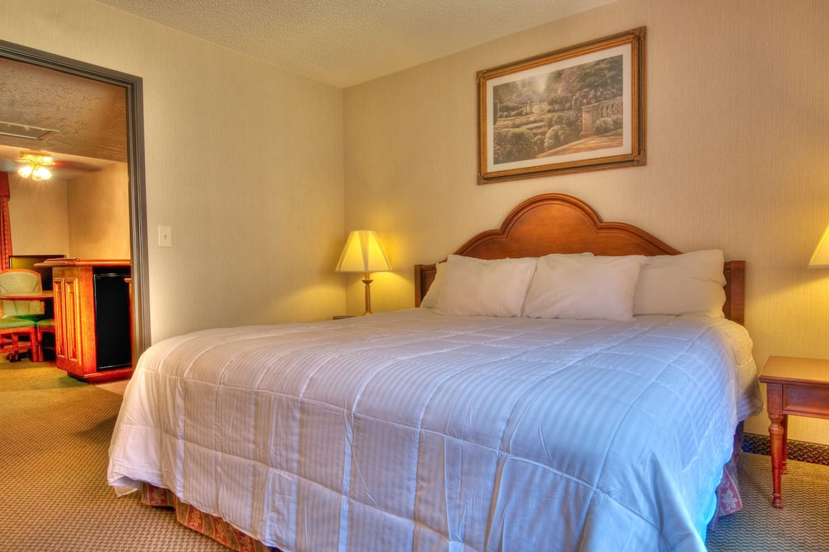 1 chambre, literie de qualité, lit avec matelas à plateau-coussin