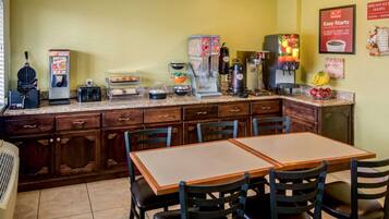 Desayuno (con cargo)