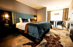 1 bedroom, in-room safe, desk, iron/ironing board