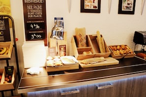 Daily buffet breakfast (EUR 12 per person)