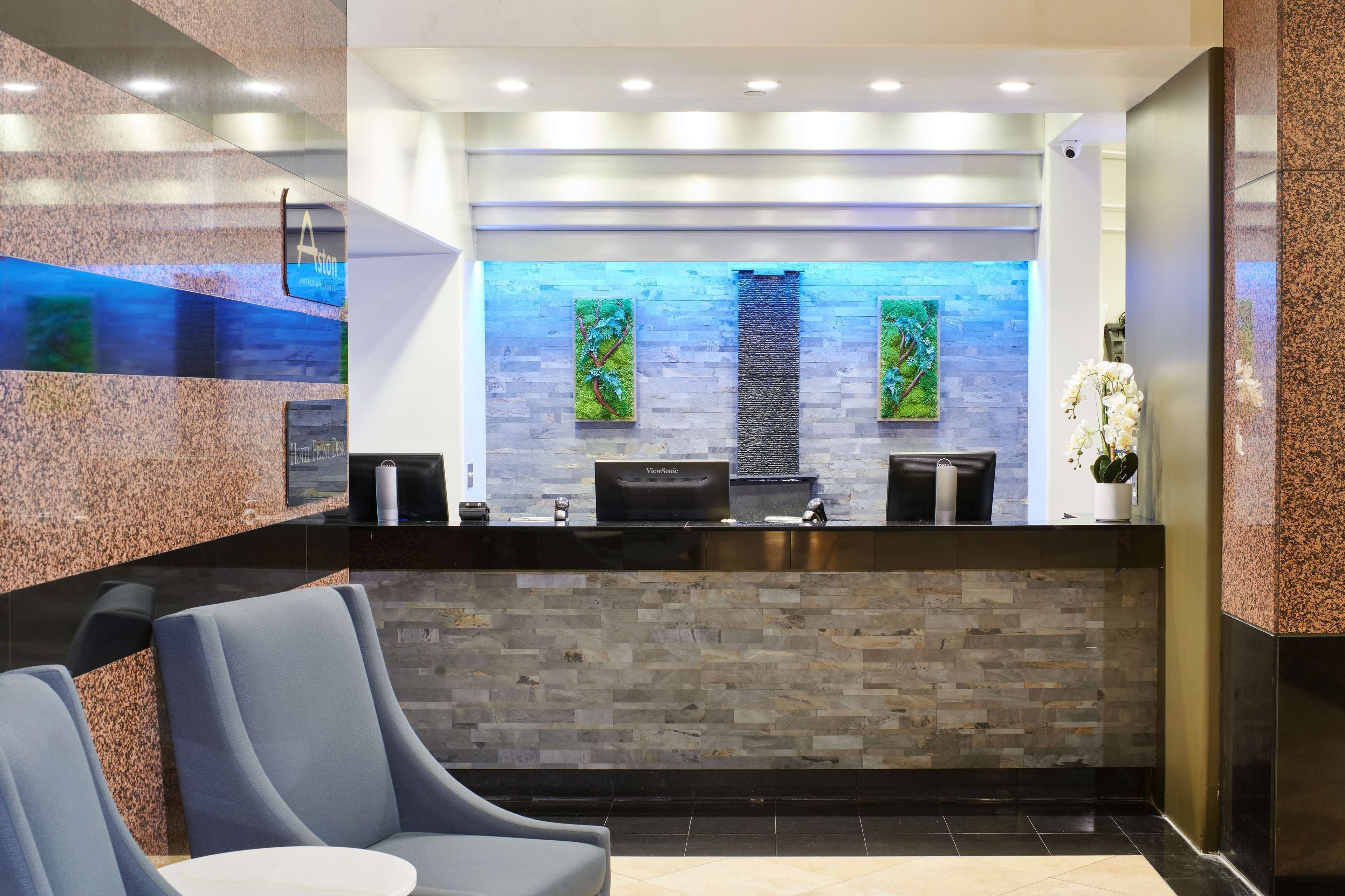 Foto - Aston at the Executive Centre Hotel