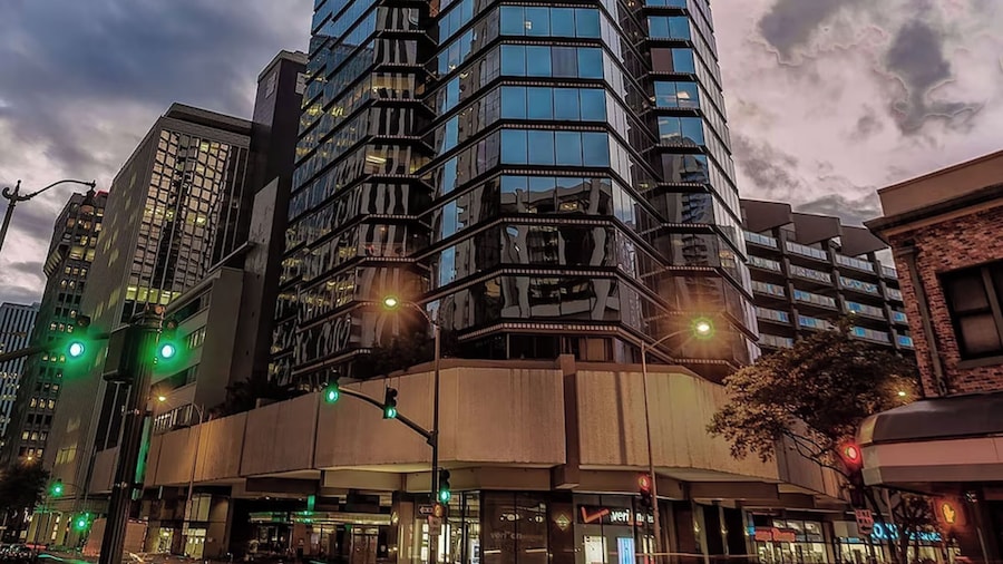 Aston at the Executive Centre Hotel