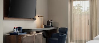 The Berkeley Richmond, Outset Collection by Hilton