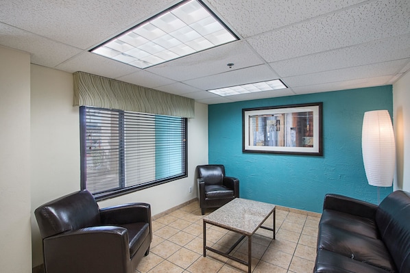 Lobby - Rodeway Inn (Austin)
