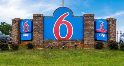 Motel 6 Lagrange, GA