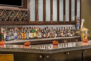 Bar (in der Unterkunft)