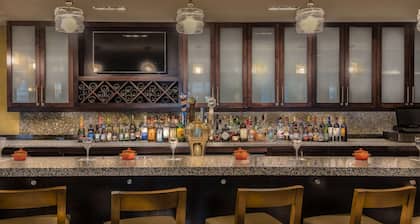 Hilton Garden Inn Reagan National Airport