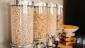 Esmorzar diari continental gratuït