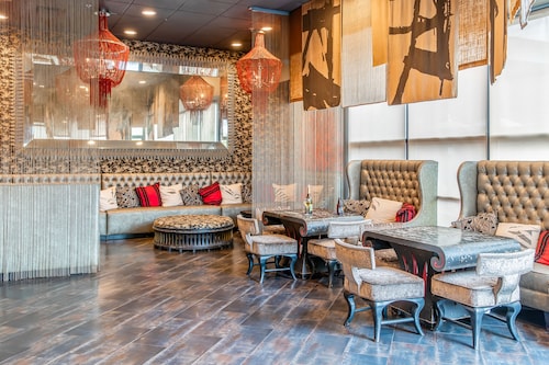 亨廷顿海滩酒店