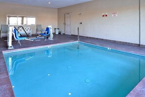 حمّام سباحة خارجي