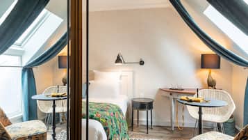 Zweibettzimmer | Hochwertige Bettwaren, Minibar, Zimmersafe, Schreibtisch