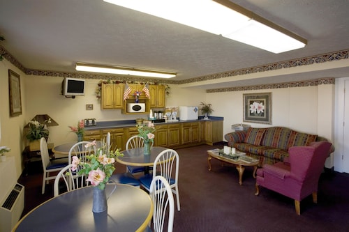 Americas Best Value Inn Litchfield