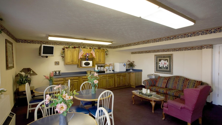 Americas Best Value Inn Litchfield