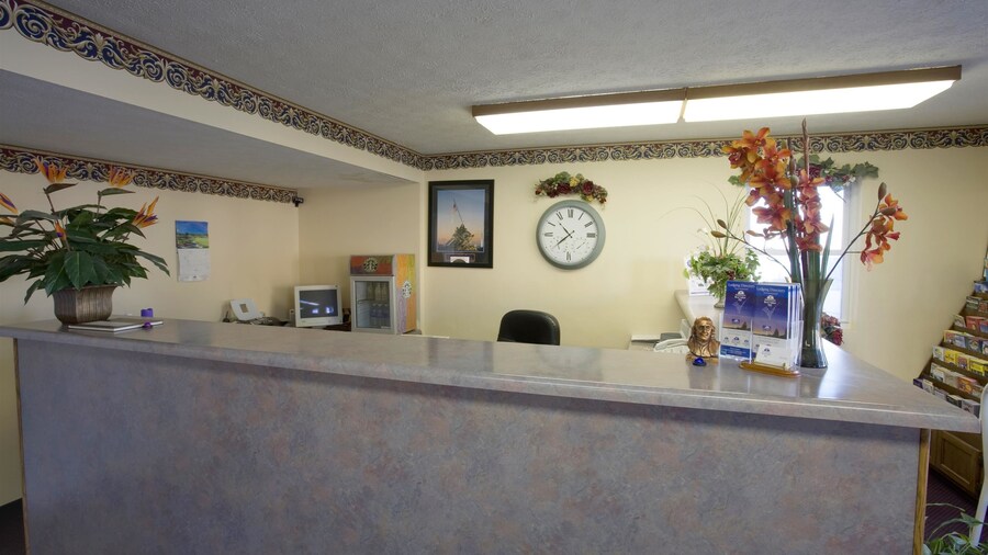 Americas Best Value Inn Litchfield