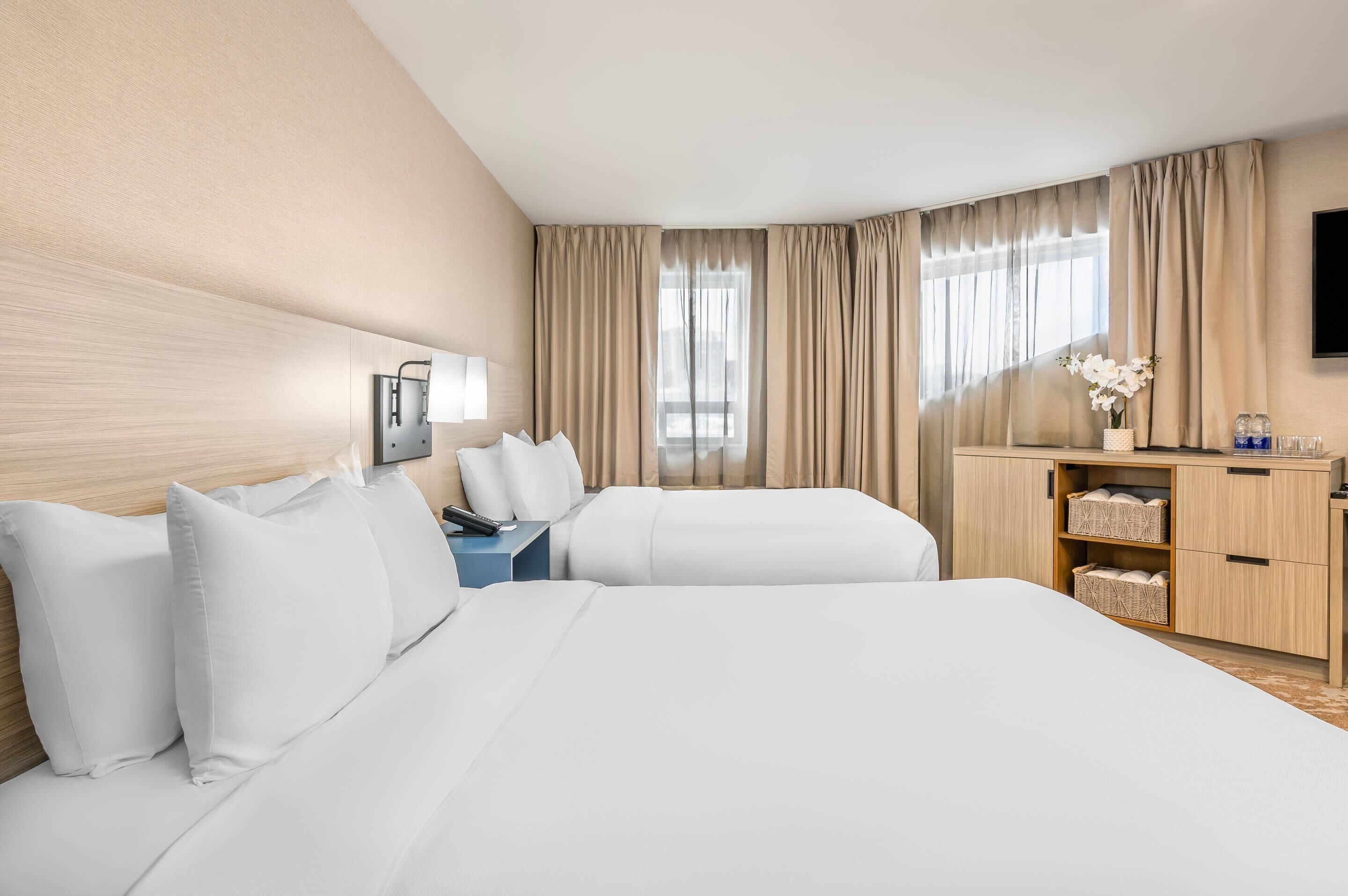Premium bedding, desk, blackout drapes, soundproofing