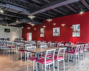 Desayuno completo incluido todos los días