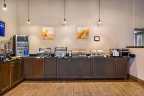 Free daily full breakfast 