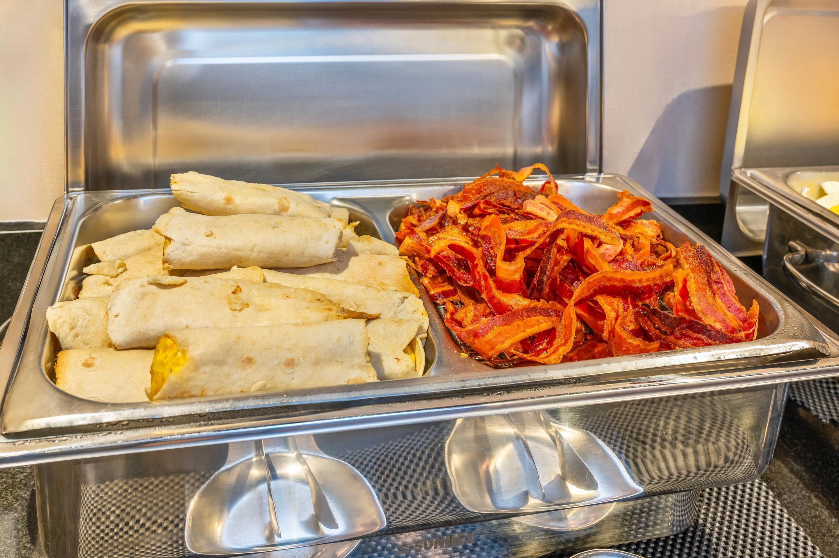 Free daily full breakfast 