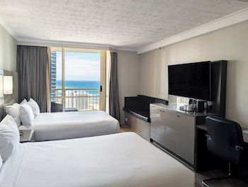 Novotel Surfers Paradise